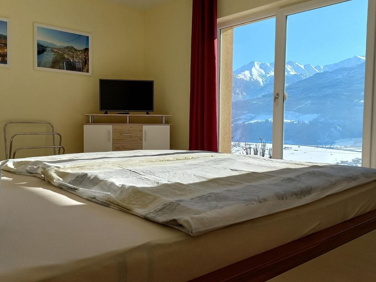 Bright Flat Close To The Ski Area Piesendorf Exterior foto